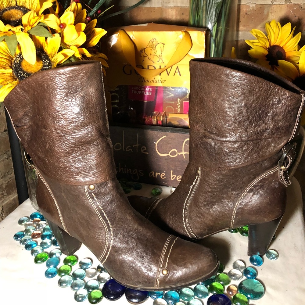 Tentazione Leather Ankle Boots